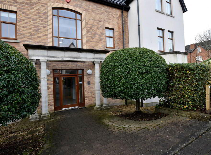 17 Lakeview Manor, Newtownards, BT23 4US