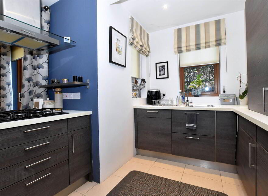 17 Lakeview Manor, Newtownards, BT23 4US