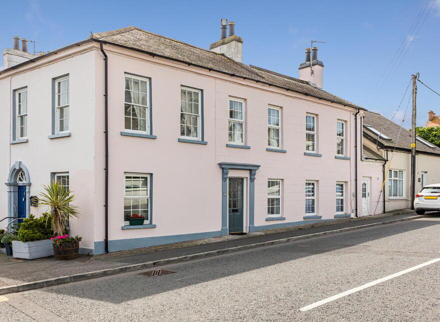 16 Warren Road, Donaghadee, BT21 0DS
