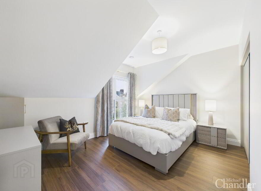 Rosetta Villas, Apt A, 370-372 Ormeau Road, Belfast, BT7 3HW
