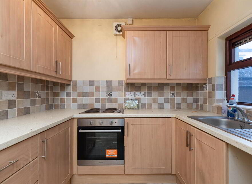 37 Meadowbank Place, Lisburn Road, Belfast, BT9 7FE
