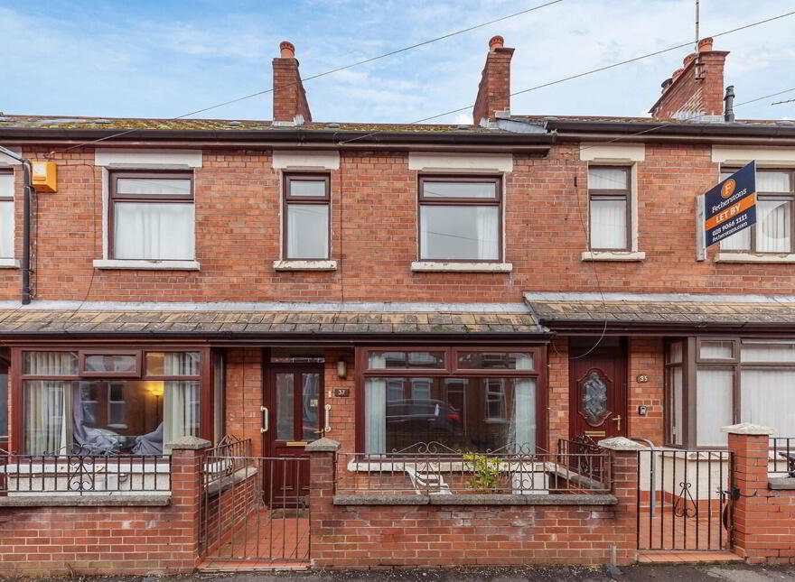 37 Meadowbank Place, Lisburn Road, Belfast, BT9 7FE