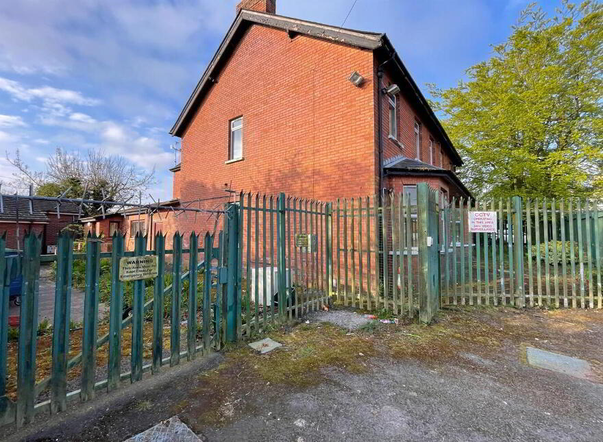 8-10 Lake Glen Avenue, Falls Road, Belfast, BT11 8FE