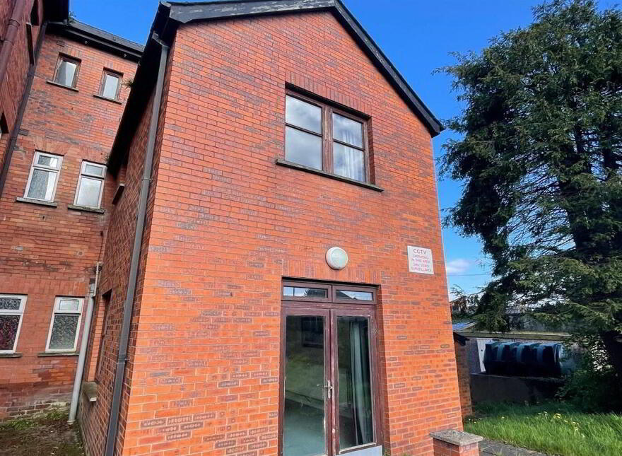 8-10 Lake Glen Avenue, Falls Road, Belfast, BT11 8FE