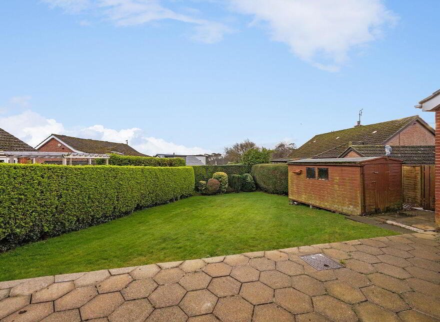 1 Ardkeen Avenue, Bangor, BT19 1ER