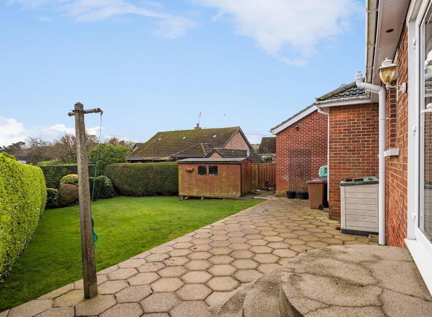 1 Ardkeen Avenue, Bangor, BT19 1ER