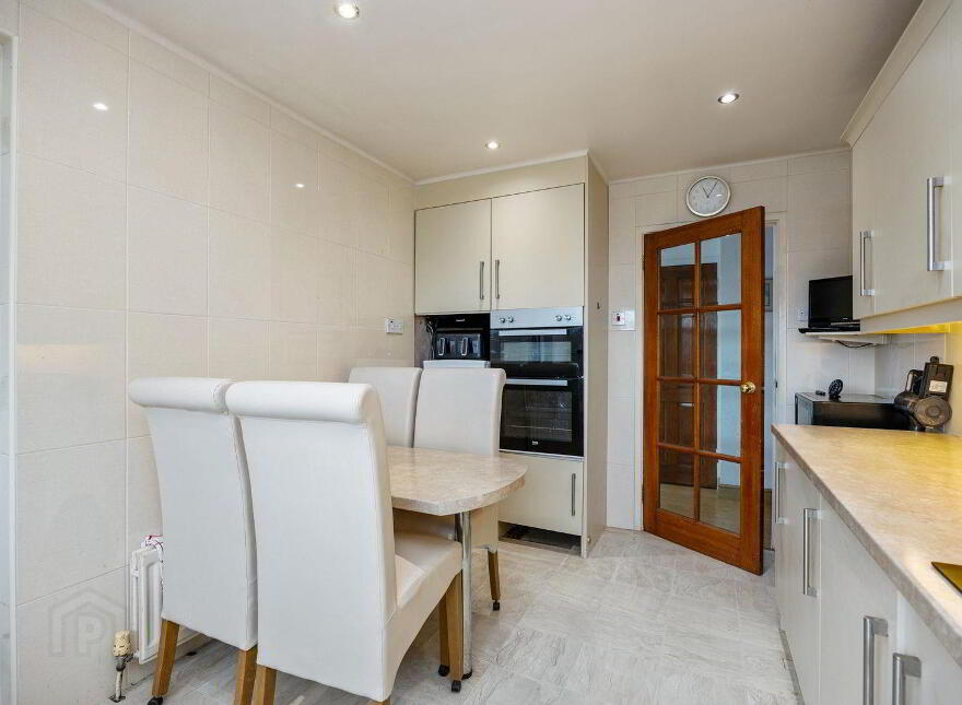 1 Ardkeen Avenue, Bangor, BT19 1ER