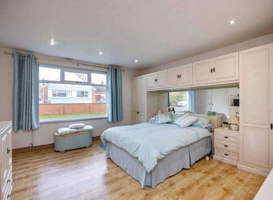 1 Ardkeen Avenue, Bangor, BT19 1ER