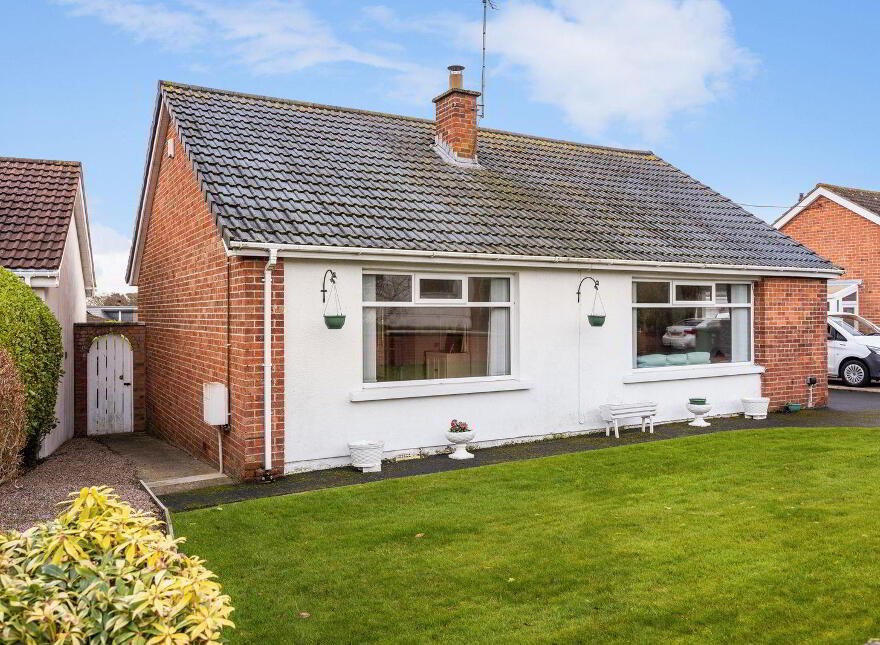 1 Ardkeen Avenue, Bangor, BT19 1ER