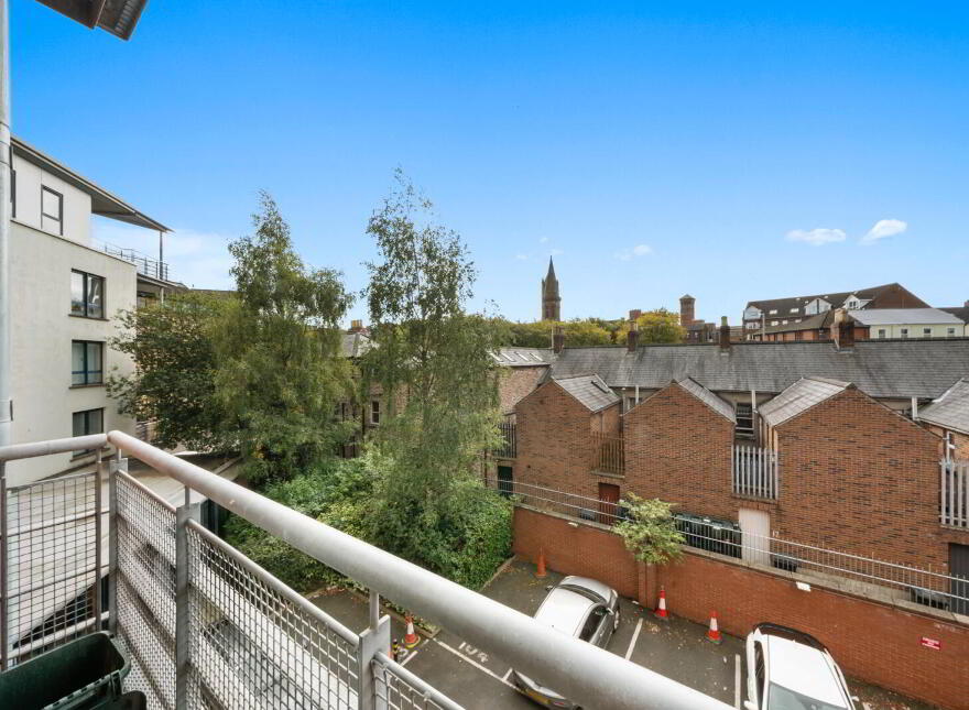 2.4 Apartment D Whitehall Square, 181 Sandy Row, Belfast, BT12 5EU