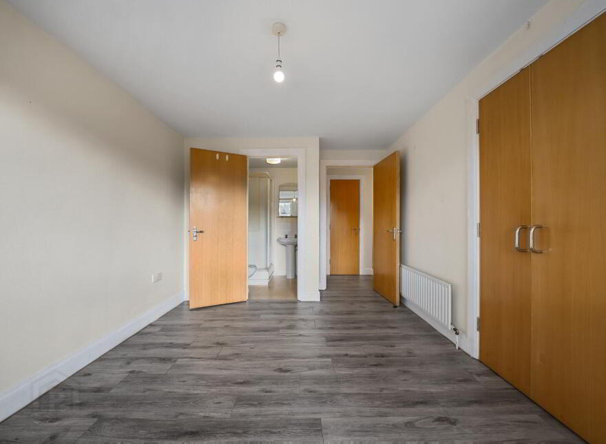2.4 Apartment D Whitehall Square, 181 Sandy Row, Belfast, BT12 5EU
