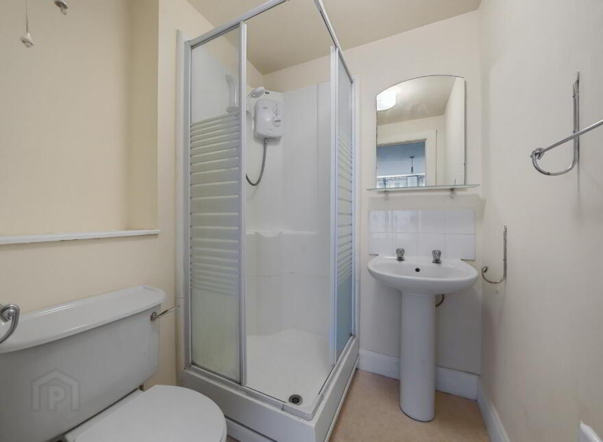 2.4 Apartment D Whitehall Square, 181 Sandy Row, Belfast, BT12 5EU