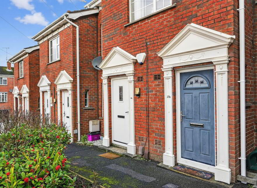 27b Eastleigh Dale, Ballyhackamore, Belfast, BT4 3DT