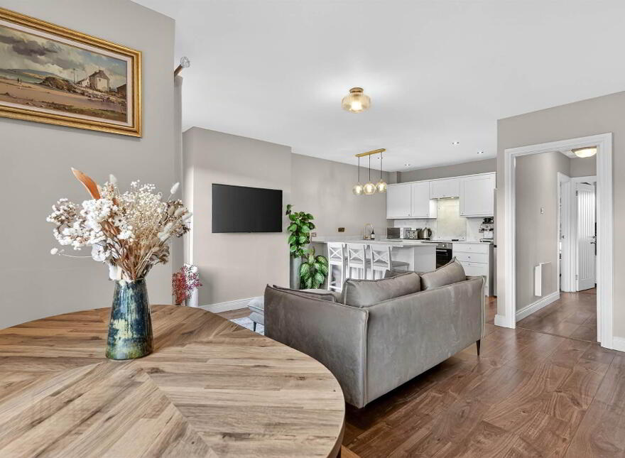 27b Eastleigh Dale, Ballyhackamore, Belfast, BT4 3DT