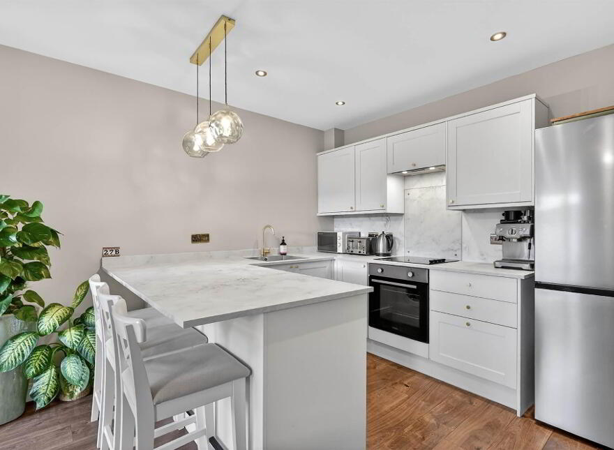 27b Eastleigh Dale, Ballyhackamore, Belfast, BT4 3DT