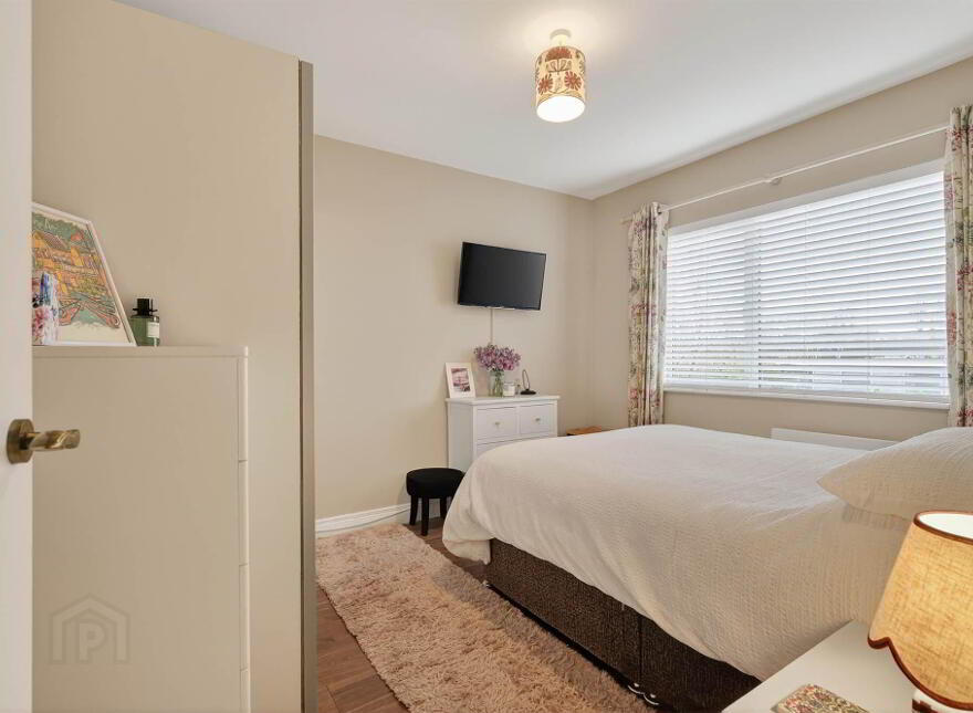27b Eastleigh Dale, Ballyhackamore, Belfast, BT4 3DT