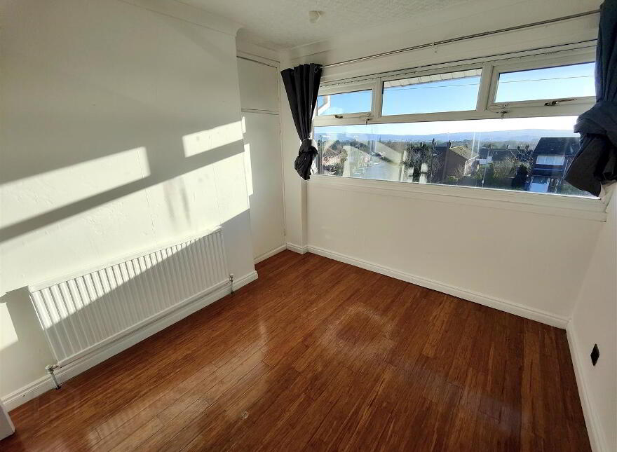 4 Sunningdale Grove, Belfast, BT14 6SR
