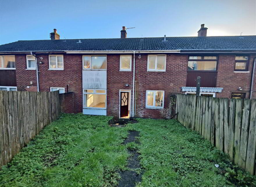 4 Sunningdale Grove, Belfast, BT14 6SR