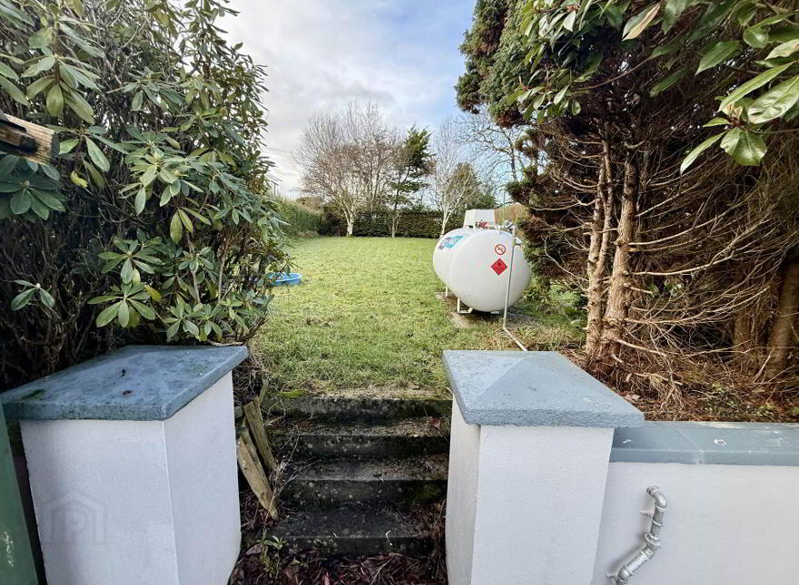 Nellies Cottage, Ballyhowly, Knock, F12FW60