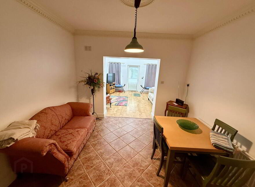 Nellies Cottage, Ballyhowly, Knock, F12FW60