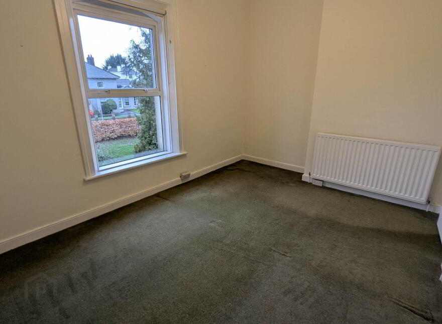 16 Chanterhill Road, Enniskillen, BT74 6DE
