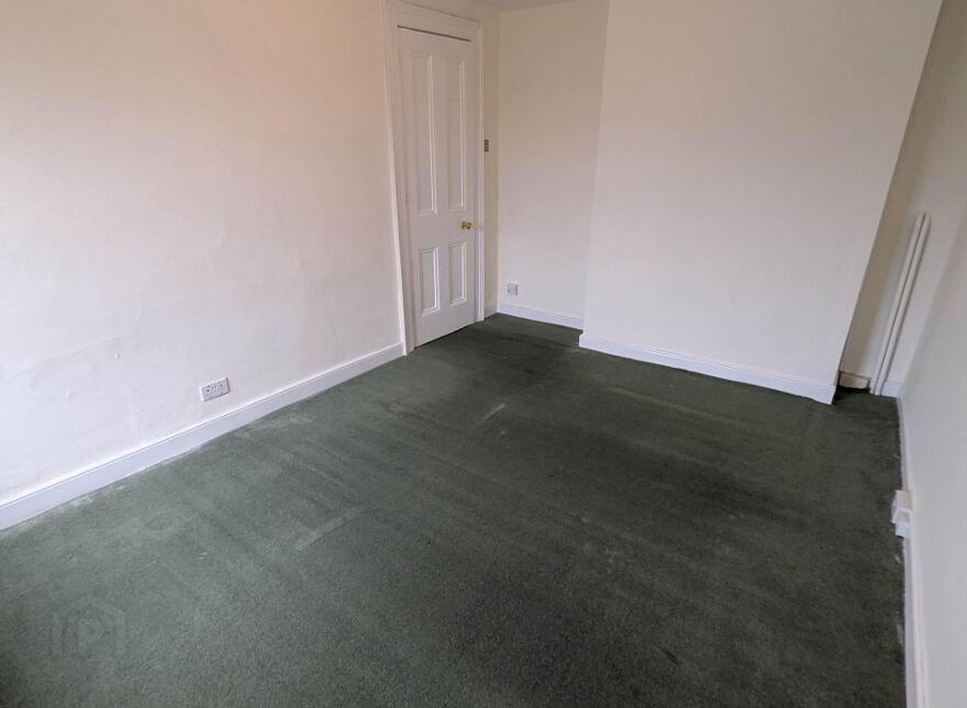16 Chanterhill Road, Enniskillen, BT74 6DE
