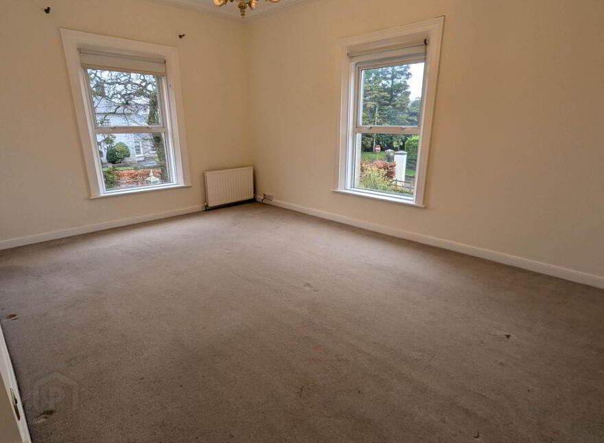 16 Chanterhill Road, Enniskillen, BT74 6DE