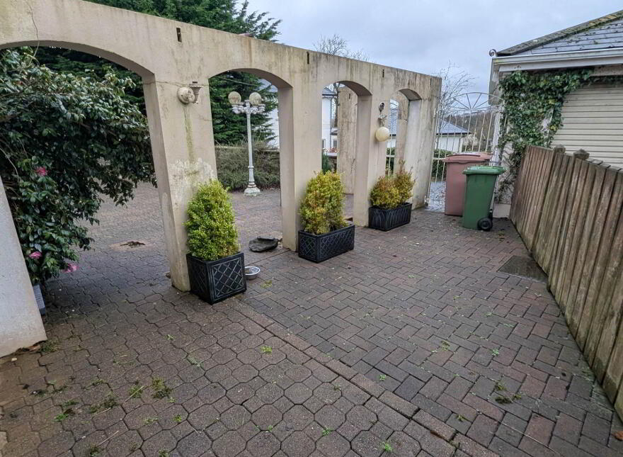 16 Chanterhill Road, Enniskillen, BT74 6DE