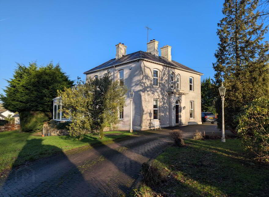 16 Chanterhill Road, Enniskillen, BT74 6DE