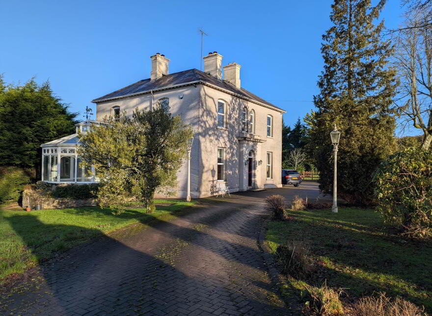 16 Chanterhill Road, Enniskillen, BT74 6DE