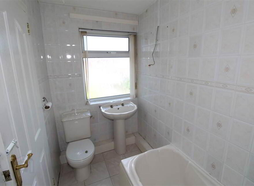 18b Lissan Close, Belfast, BT6 0EH