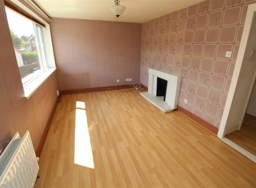 18b Lissan Close, Belfast, BT6 0EH