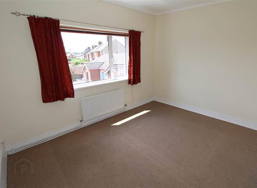 18b Lissan Close, Belfast, BT6 0EH