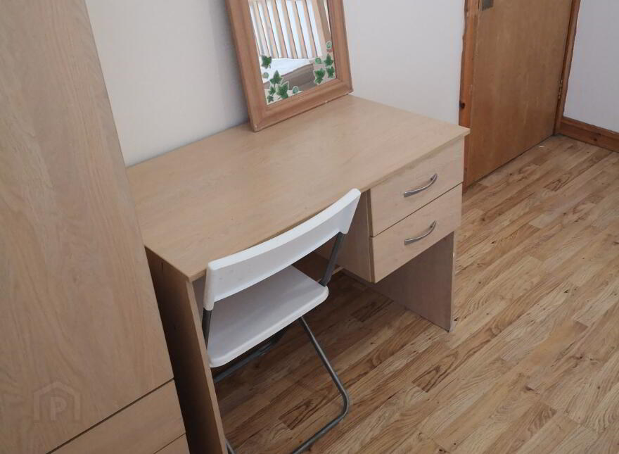 77 Agincourt Avenue, Holylands, Belfast, BT7 1QB