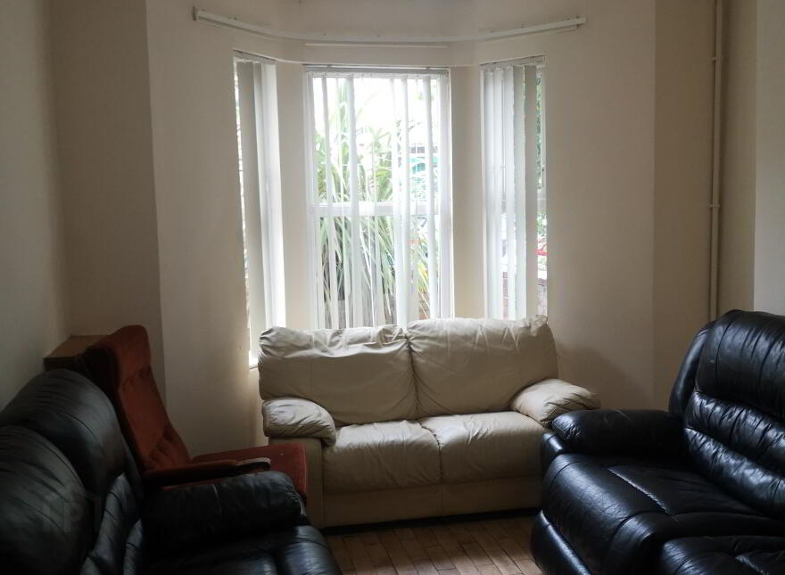 26 Rugby Avenue, Belfast, BT7 1RG