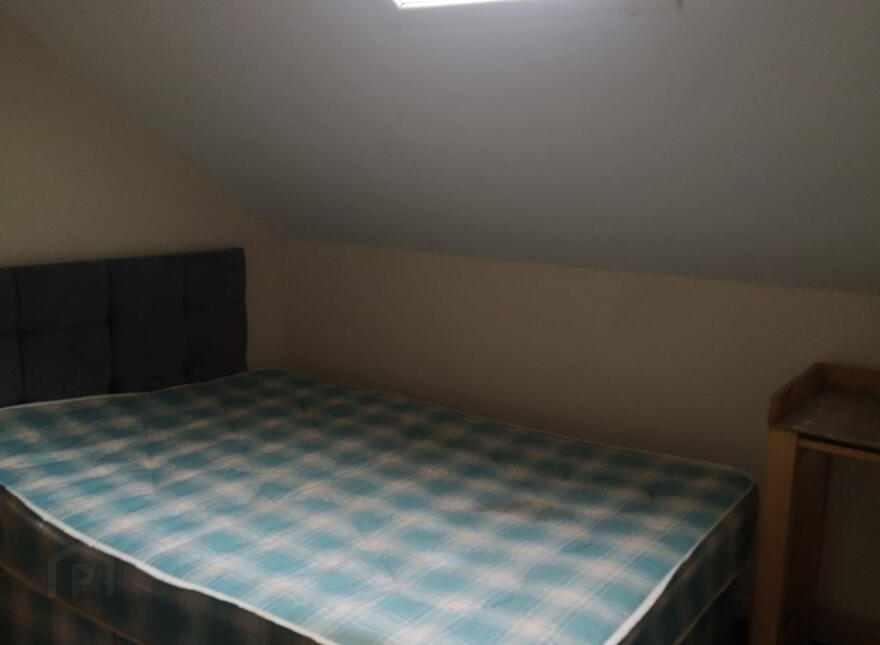 26 Rugby Avenue, Belfast, BT7 1RG