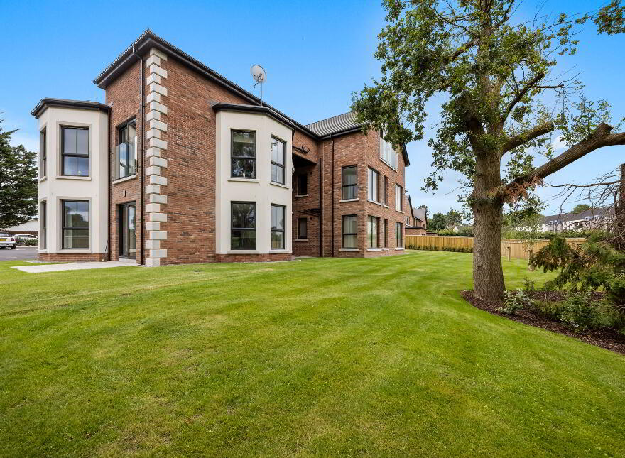 Apartment 9, Hillsborough Road Apartments, Hillsborough Road, Lisburn, BT27 5QY