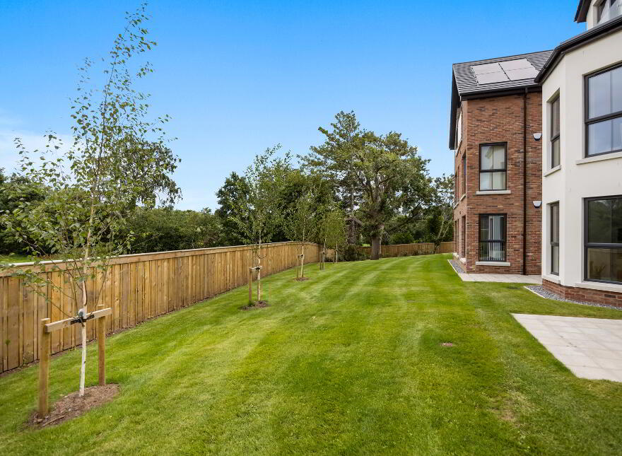 Apartment 9, Hillsborough Road Apartments, Hillsborough Road, Lisburn, BT27 5QY
