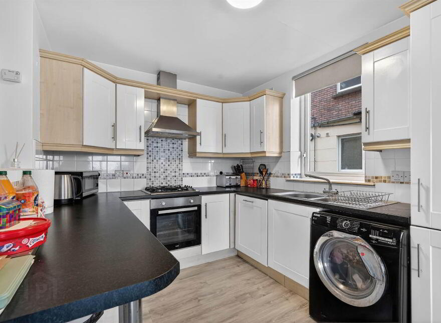 Apt 37, 4 Northview, Newtownabbey, BT36 7JL