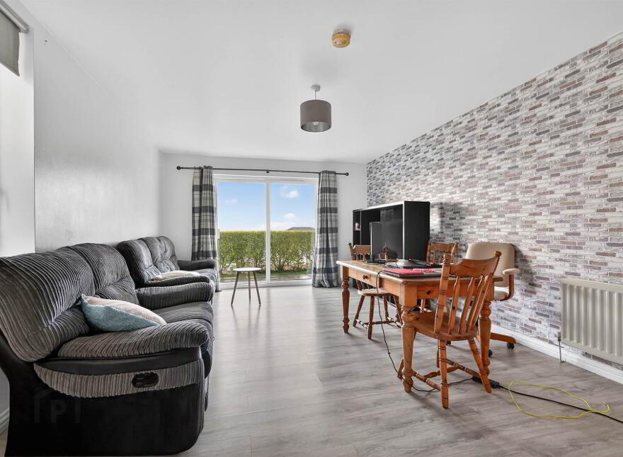 Apt 37, 4 Northview, Newtownabbey, BT36 7JL