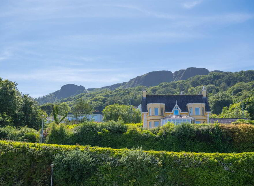 Apt 37, 4 Northview, Newtownabbey, BT36 7JL
