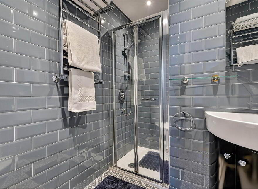 A7, 18A Adelaide Park, Malone Road, Belfast, BT9 6FX