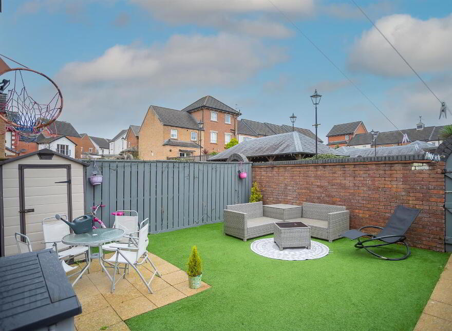 12 Lady Wallace Lane, Lisburn, BT28 3WT
