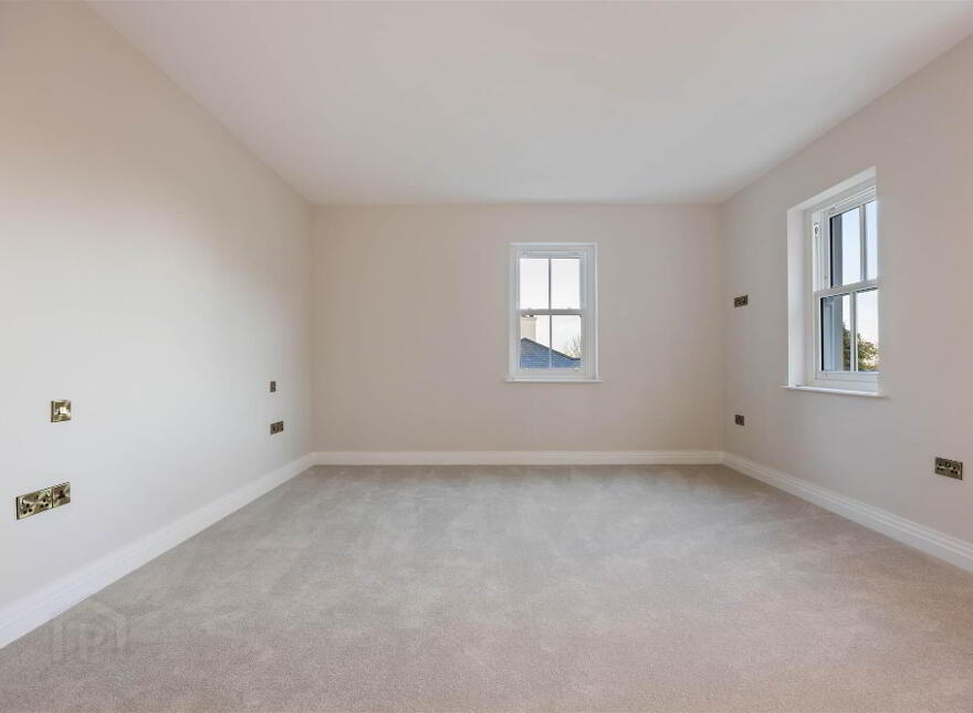 The Praeger, 6 Ardavon Park, Glen Road, Cultra, Holywood, BT18 0HB
