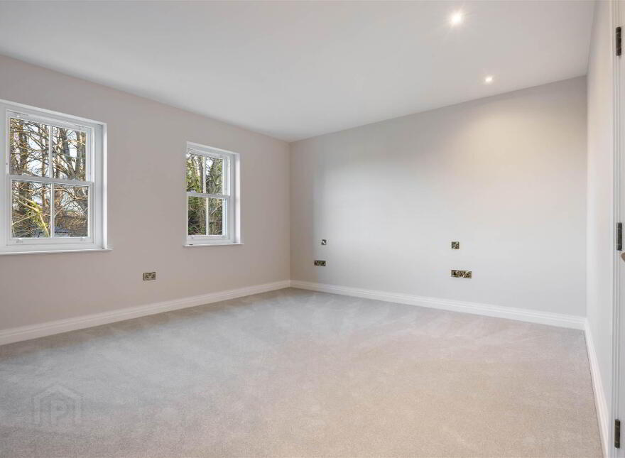 The Praeger, 6 Ardavon Park, Glen Road, Cultra, Holywood, BT18 0HB