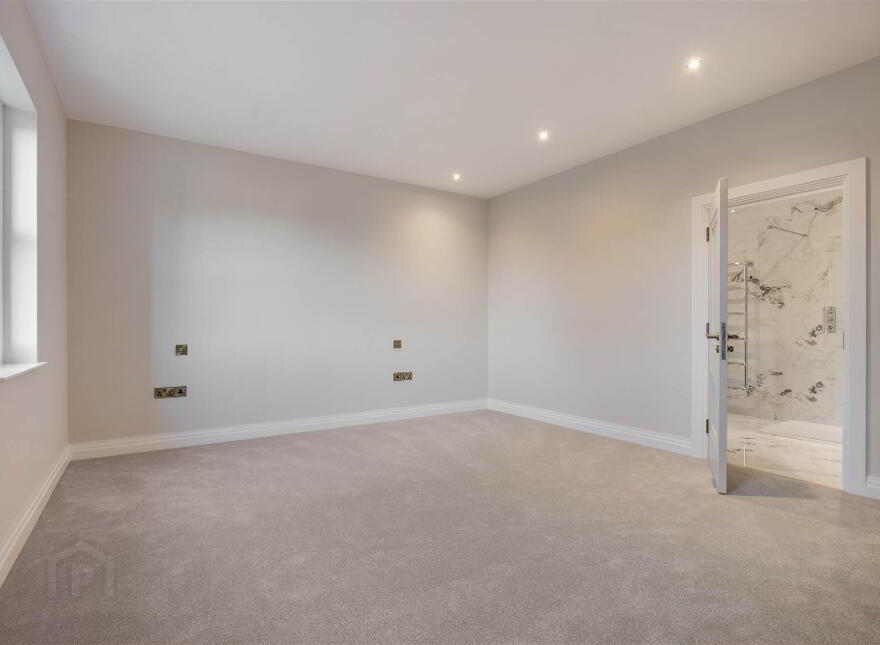 The Praeger, 6 Ardavon Park, Glen Road, Cultra, Holywood, BT18 0HB