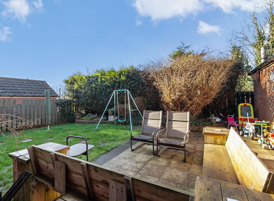 2 Beechlawn Avenue, Dunmurry, Belfast, BT17 9NL