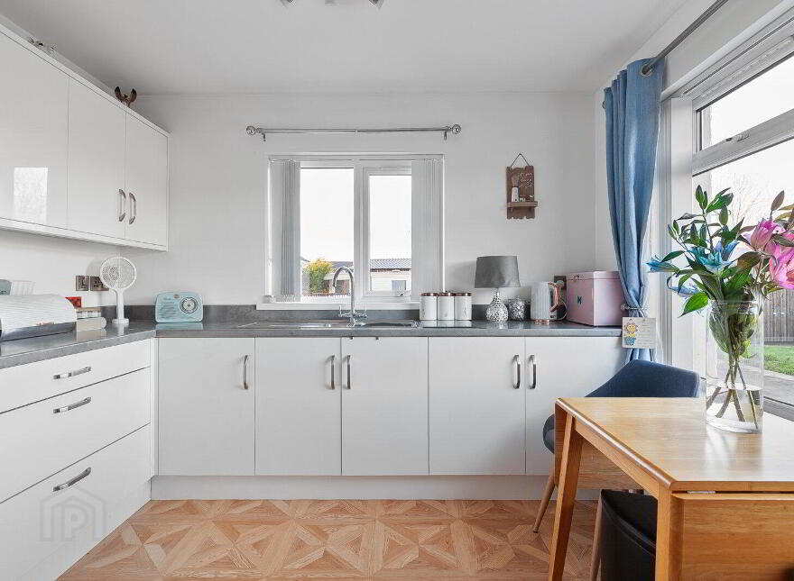 25A Oldwood Road, Randalstown, BT41 2NB