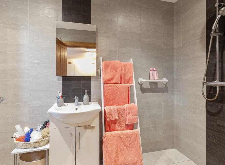 25A Oldwood Road, Randalstown, BT41 2NB