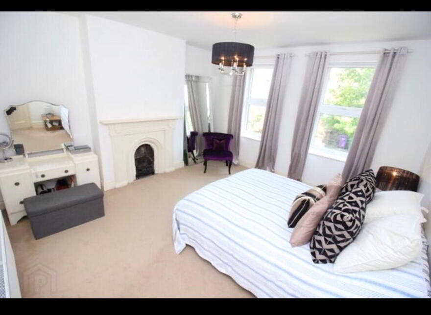 1 Alma Villas, Gardiners Hill, St. Lukes, T23K1C6